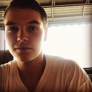 Meet your Posher, Dylan